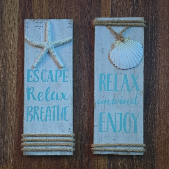 Coastal Wall Decor with Starfish and Shell - Picture 2 of 3